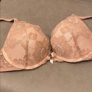 Victoria secret Lacey push up bra
